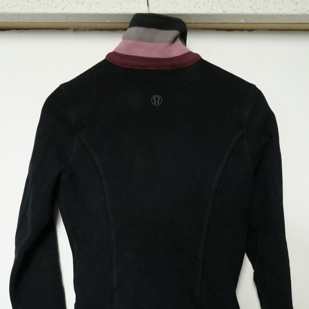 Lululemon sweater